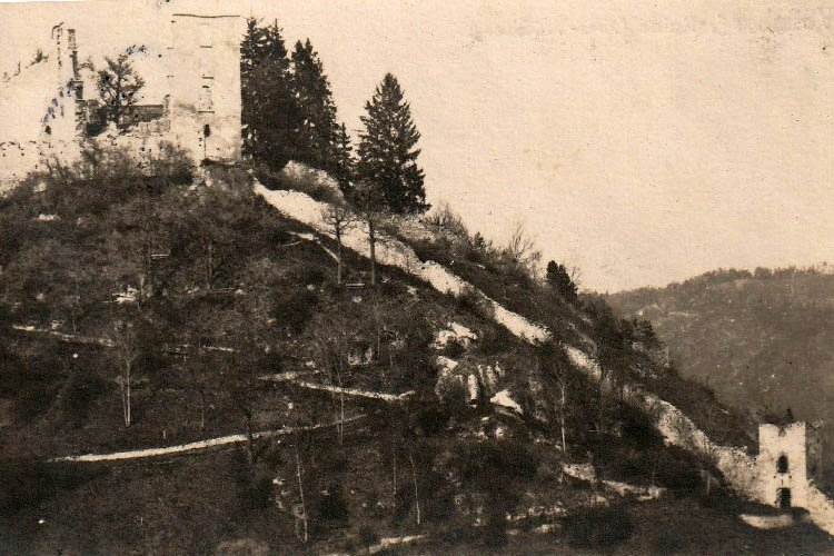Obervoitsberg: Burg und Stadtmauer auf einer Ansichtskarte von 1910