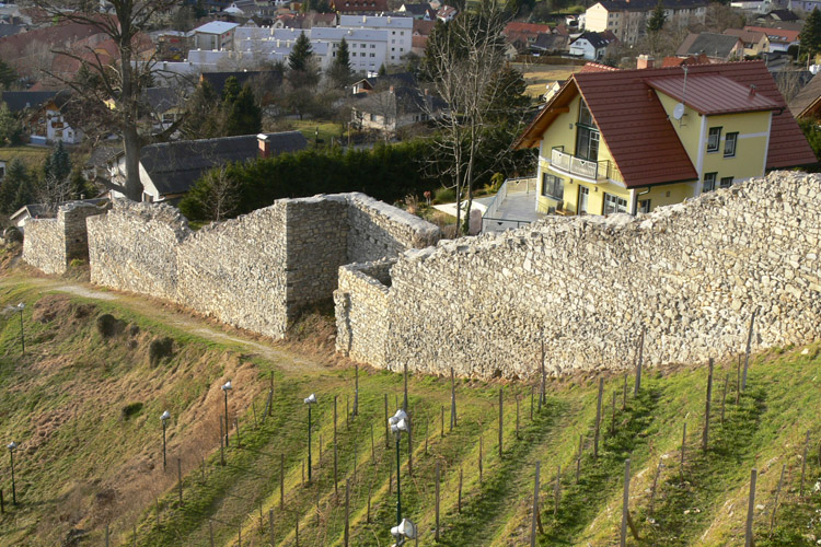 Obervoitsberg: Stadtmauer