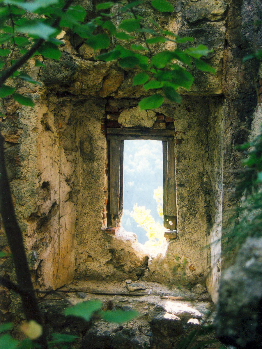 Thernberg: Rechteckfenster