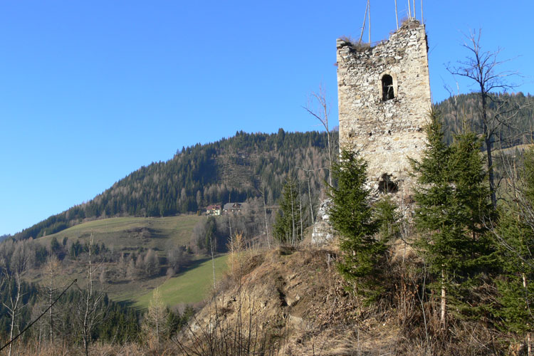 Offenburg: Bergfried von der Hauptburg aus gesehen.