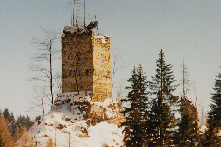 Offenburg: der frei vor der Burg stehende Bergfried.