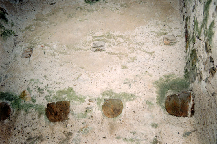 Offenburg: Abgeschnittene Balken im Bergfried.