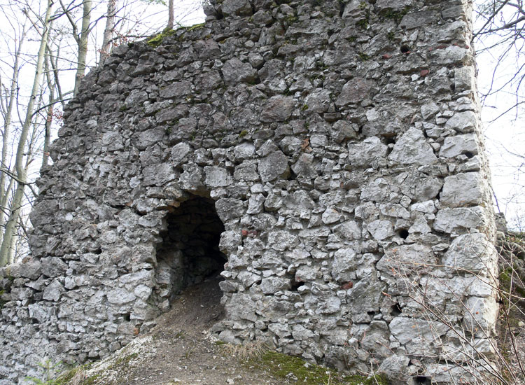 Federaun: Nordseite des Schalenturms