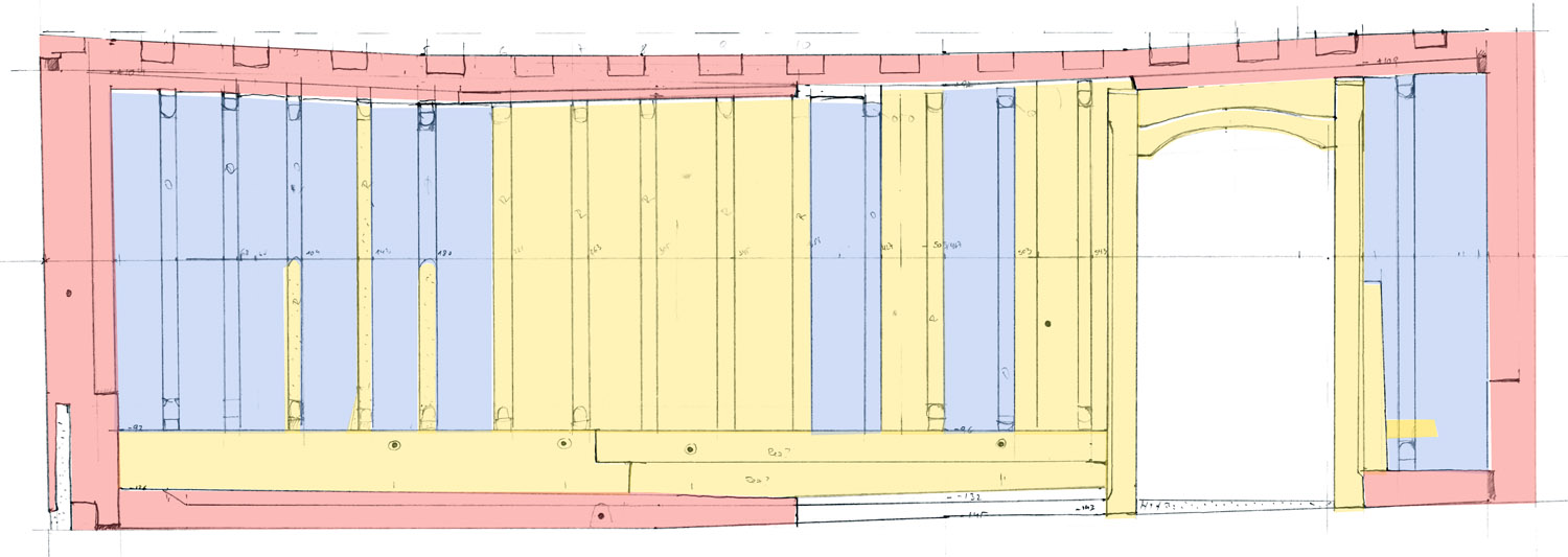 Goldegg: Bauhasenplan der Südwand: rot- primäre Stubenkonstruktion, blau - originale Täfelung in Zweitverwendeung, gelb: rezente Ergänzungen der Täfelung