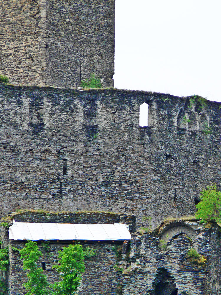 Liebenfels: Palas, Außenansicht