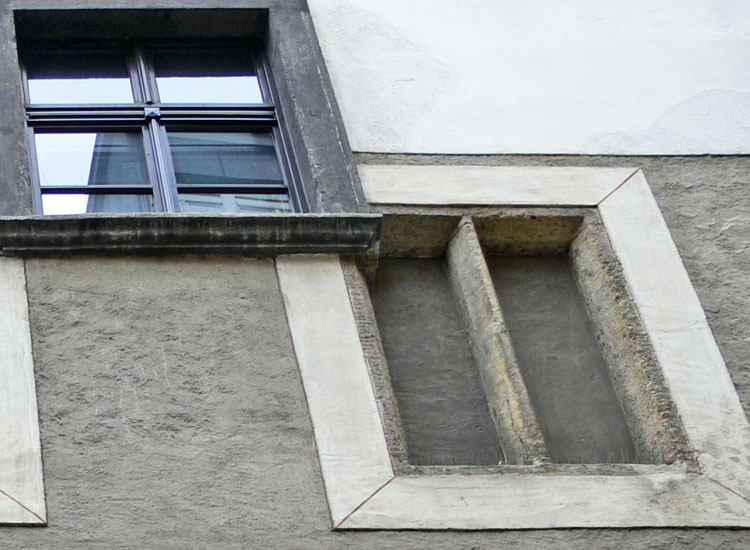 Wien Griechengasse: Gebäude 5, zweiachiges Rechteckfenster, 